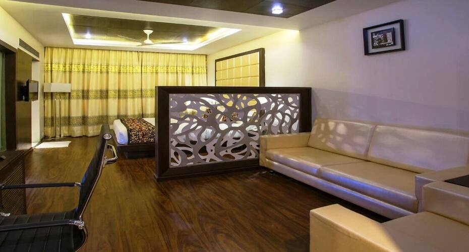 Hotel Ravi Residency, Morbi 2
